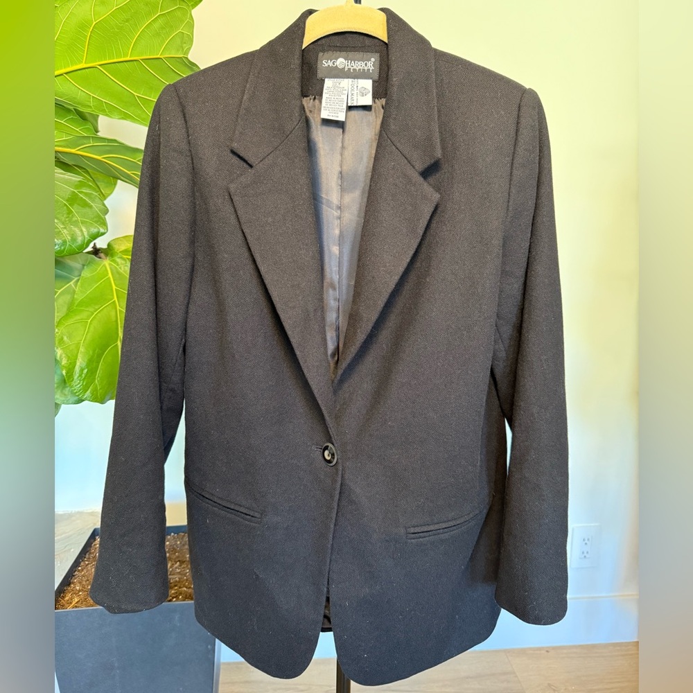 Sag Harbor Black Single-Button Blazer with Notch Lapel 100% Wool Size 6